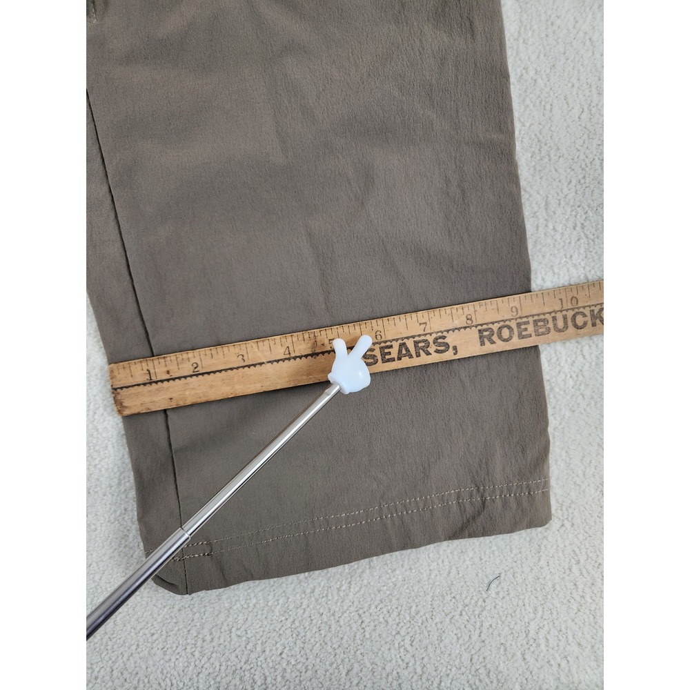 Women's Ascend Stretch Cargo Capri Pants Brown Size 12 Light Weight Hiking - Picture 9 of 9